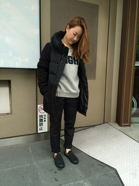 「AVIREX（アヴィレックス）のアイテム（ダウンジャケット/コート）」を使った、AIKAさん（レディース・156cm）の秋コーディネート