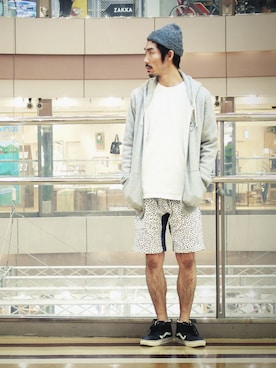 「Lightning Bolt（ライトニングボルト）のアイテム」を使った、HIDEOUTさん（メンズ・175cm）の春コーディネート