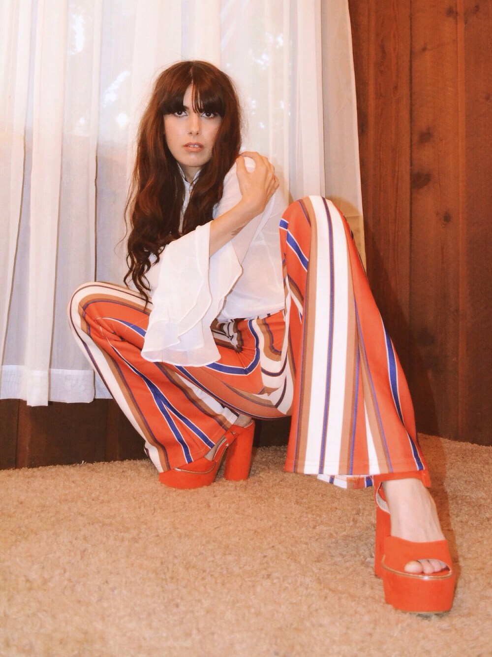 「R29SeeingStripes、stripes、trousers、retro、VINTAGE、pants、ootd、outfit、orange、platforms」｜「Pretty Little Thingsのアイテム（スラックス、その他）」を使った、StormCalystaさん（レディース・168cm）の秋コーディネートの1枚目の写真