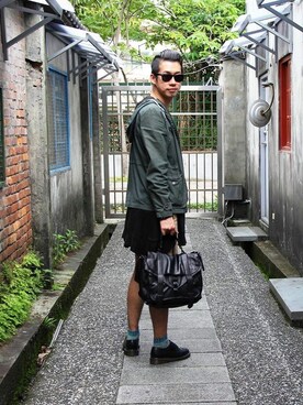 「TOPMAN（トップマン）のアイテム（マウンテンパーカー）」を使った、Nick さん（メンズ・178cm）の春コーディネート