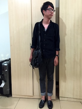 「WHILE（ワイル）のアイテム（その他シューズ）」を使った、Nick さん（メンズ・178cm）の春コーディネート
