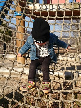 「babygap」｜「アイテム（チノパンツ）」を使った、u_chanさん（キッズ・80cm）の冬コーディネート