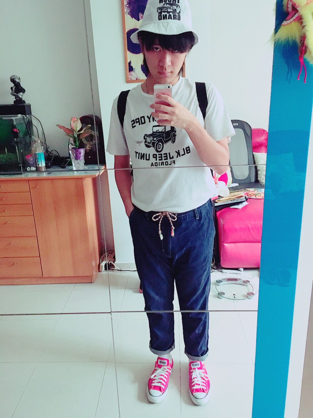 「CONVERSEのCONVERSE / CVS ALL STAR OX（スニーカー、ホワイト系）」を使った、Dandy_Jackyさん（メンズ・177cm）の秋コーディネートの1枚目の写真