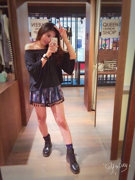 Heidi Yangさんのコーディネート