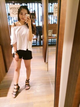 Heidi Yangさんのコーディネート