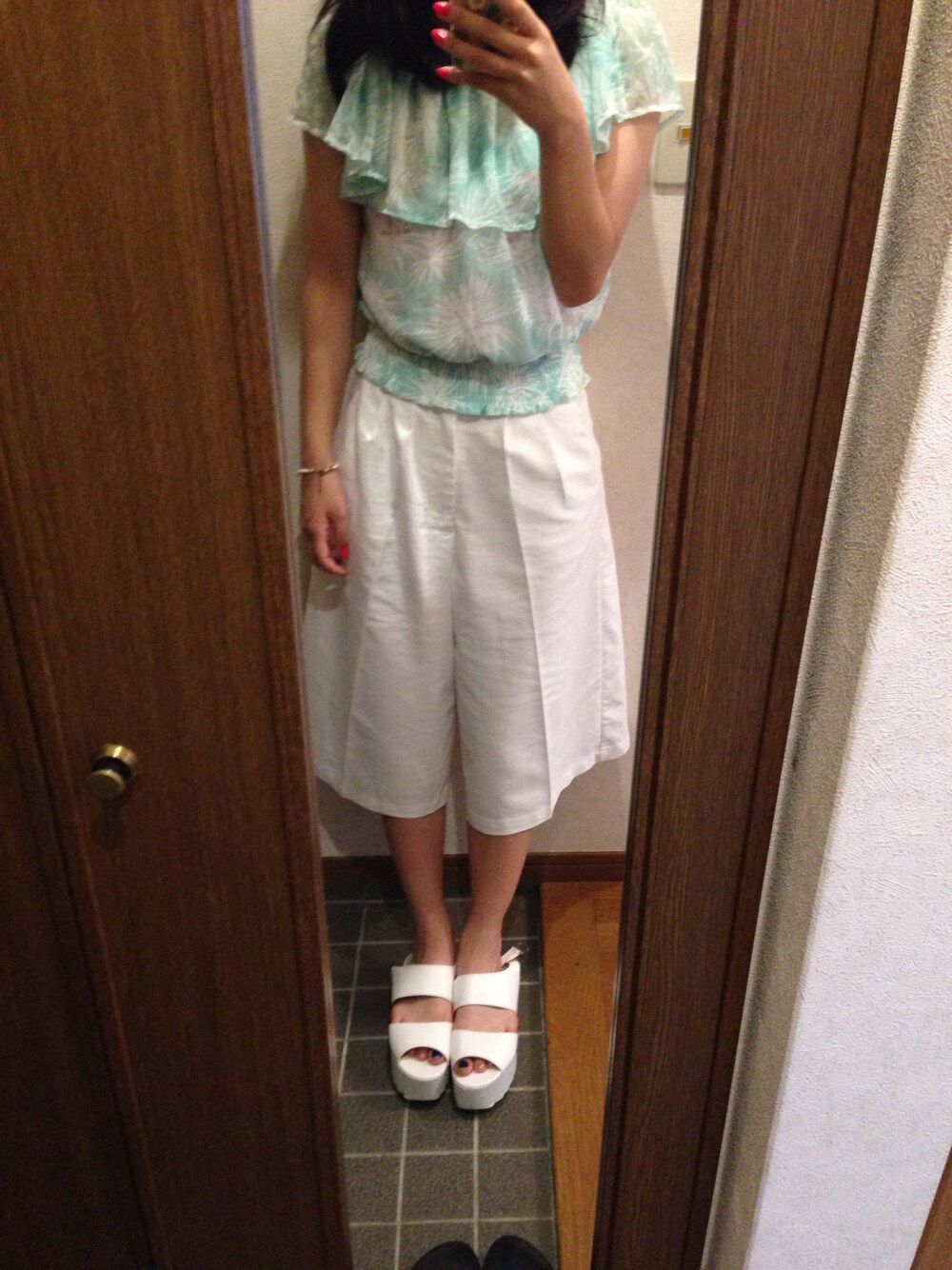 「夏祭り、ともだち」｜「CECIL McBEEのアイテム（その他トップス、グリーン系）」を使った、今村 くりすさん（レディース・162cm）の夏コーディネートの1枚目の写真