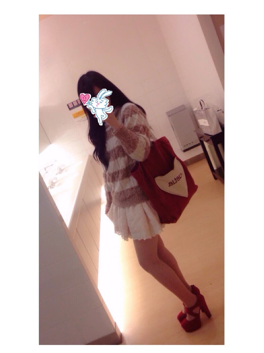 「ボーダーニット、甘め」｜「Ank Rougeのアイテム（ニット/セーター、ベージュ系）」を使った、sakiさん（レディース・161cm）の秋コーディネートの1枚目の写真