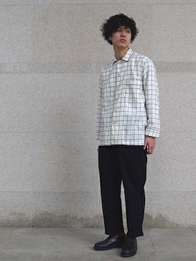 「bukht（ブフト）のアイテム」を使った、toit（メンズ）店長 Yu-Taさん（メンズ・170cm）の春コーディネート