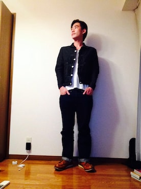 「Hanes」｜「アイテム（デニムジャケット）」を使った、Chihirockさん（メンズ・178cm）の夏コーディネート