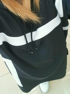 「HEAVEN（ヘブン）のアイテム（トップス、ブラック系）」を使った、sayakaさん（レディース・154cm）の春コーディネート