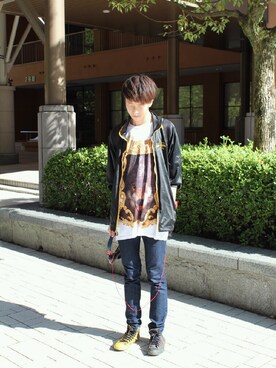 「アイテム（音楽/本・雑誌、レッド系）」を使った、souさん（メンズ・175cm）の秋コーディネート