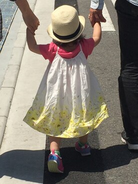 「babyGAP（babyGAP）のアイテム（ワンピース、ホワイト系）」を使った、ななさん（キッズ）の夏コーディネート