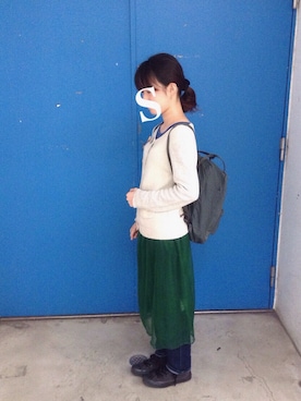 「アイテム（ブローチ/コサージュ、ホワイト系）」を使った、sariさん（レディース・157cm）の秋コーディネート