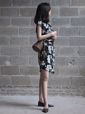 「initial（イニシャル）のアイテム（バッグ）」を使った、khaki粽さん（レディース・162cm）の春コーディネート