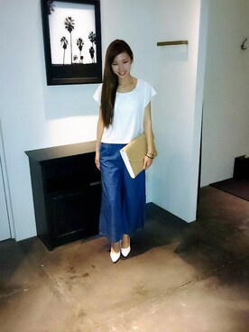 「アイテム（ショルダーバッグ、ゴールド系）」を使った、猿渡 麻衣さん（レディース・158cm）の春コーディネート