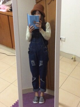 「アイテム（つなぎ/オールインワン）」を使った、ElttyYuさん（レディース・160cm）の冬コーディネート