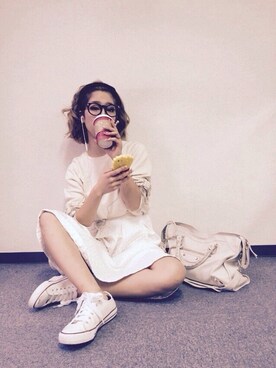 「撮影」｜「アイテム（スウェット）」を使った、nami_kanemotoさん（レディース・157cm）の秋コーディネート