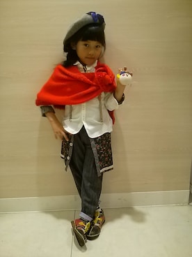 「BOOFOOWOO」｜「アイテム（ハンチング/ベレー帽）」を使った、きたせんじゅぶーさん（キッズ・110cm）の冬コーディネート
