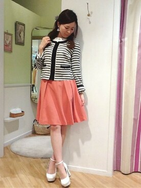 「Rewde（ルゥデ）のアイテム（ノーカラージャケット）」を使った、YOCCIさん（レディース・163cm）の春コーディネート