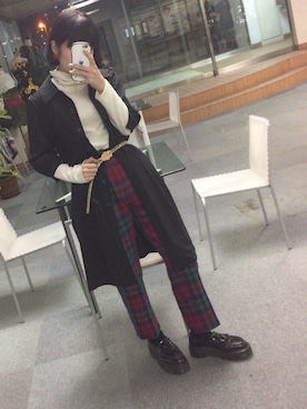 「赤チェック」｜「アイテム（その他シューズ）」を使った、キヨミさん（レディース・164cm）の秋コーディネート