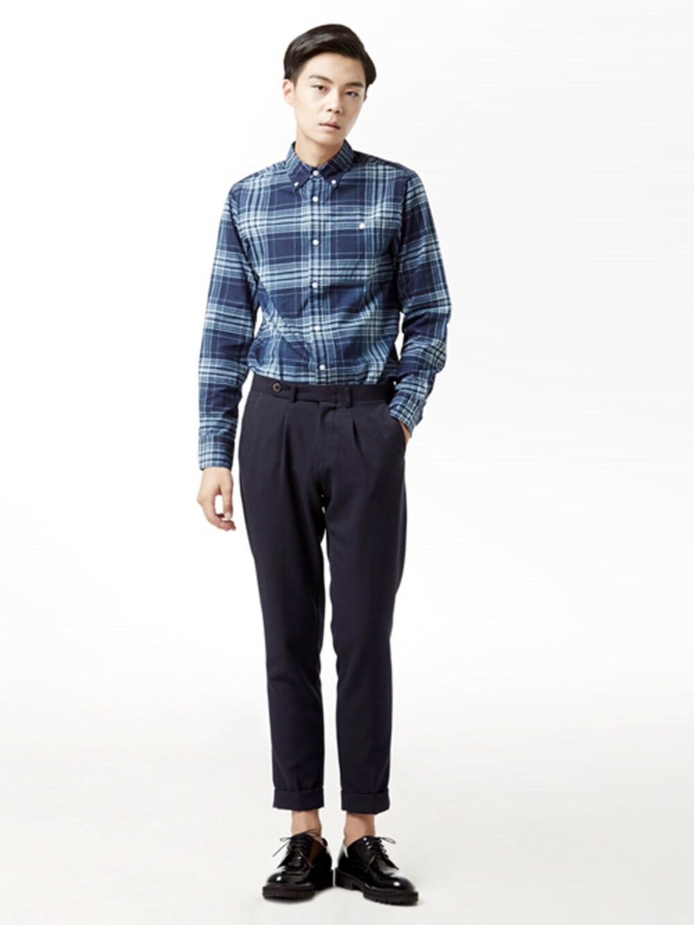 「black、STYLE、korea、shoes、ootd、daily look、데일리룩、구두、로스트가든、LOST GARDEN」｜「LOST GARDENのLC1002 C01（ドレスシューズ、ブラック系）」を使った、LOSTGARDENさん（メンズ・187cm）の秋コーディネートの1枚目の写真