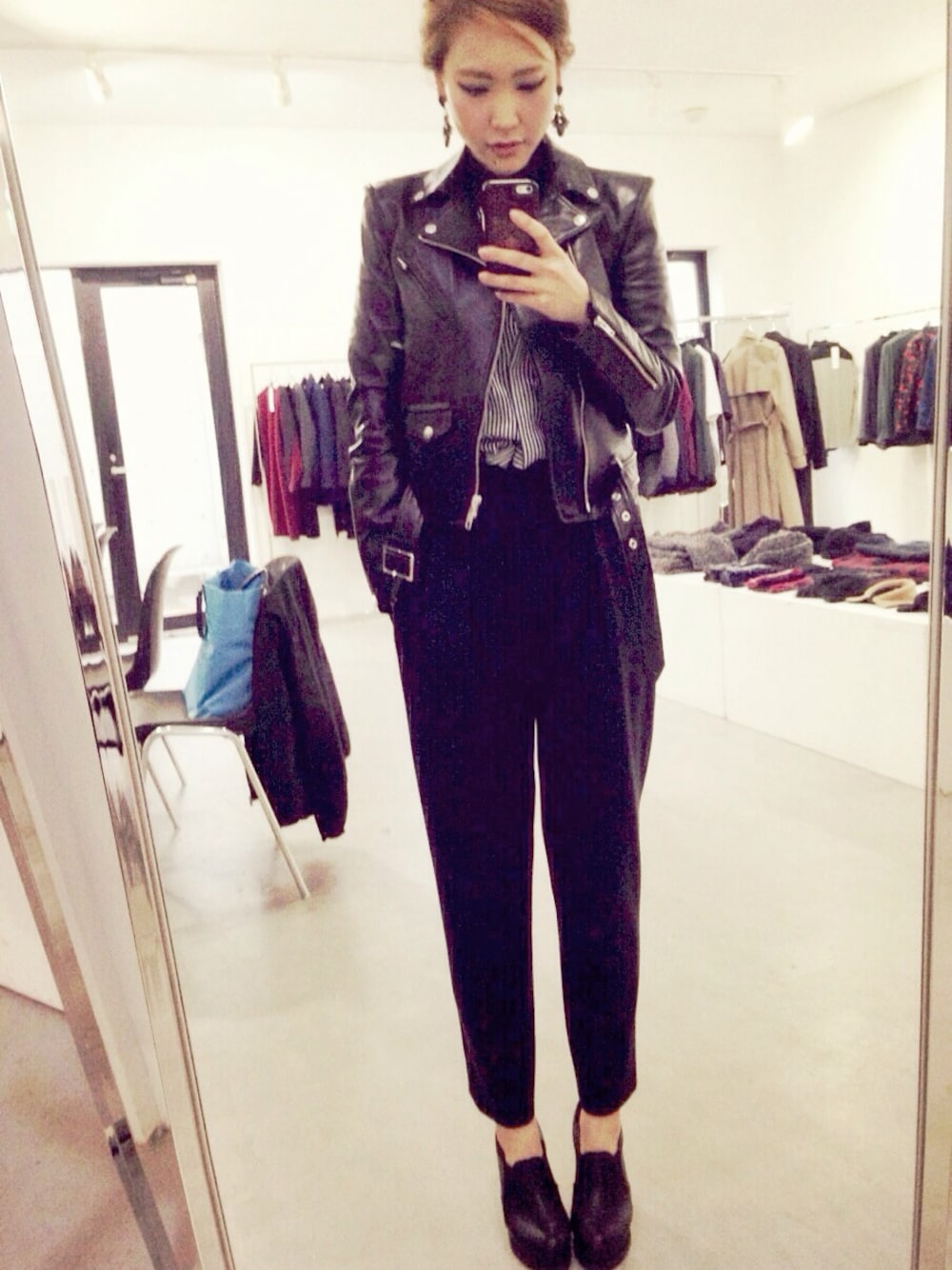 「JHON LAWLENCE SULLIVAN、ライダース、レザー、キュロット、STUDIOUS、TOKYO、outfit、ファッション手当」｜「JOHN LAWRENCE SULLIVANのアイテム（ライダースジャケット、ブラック系）」を使った、MIRAN.KIMさん（レディース・158cm）の冬コーディネートの1枚目の写真