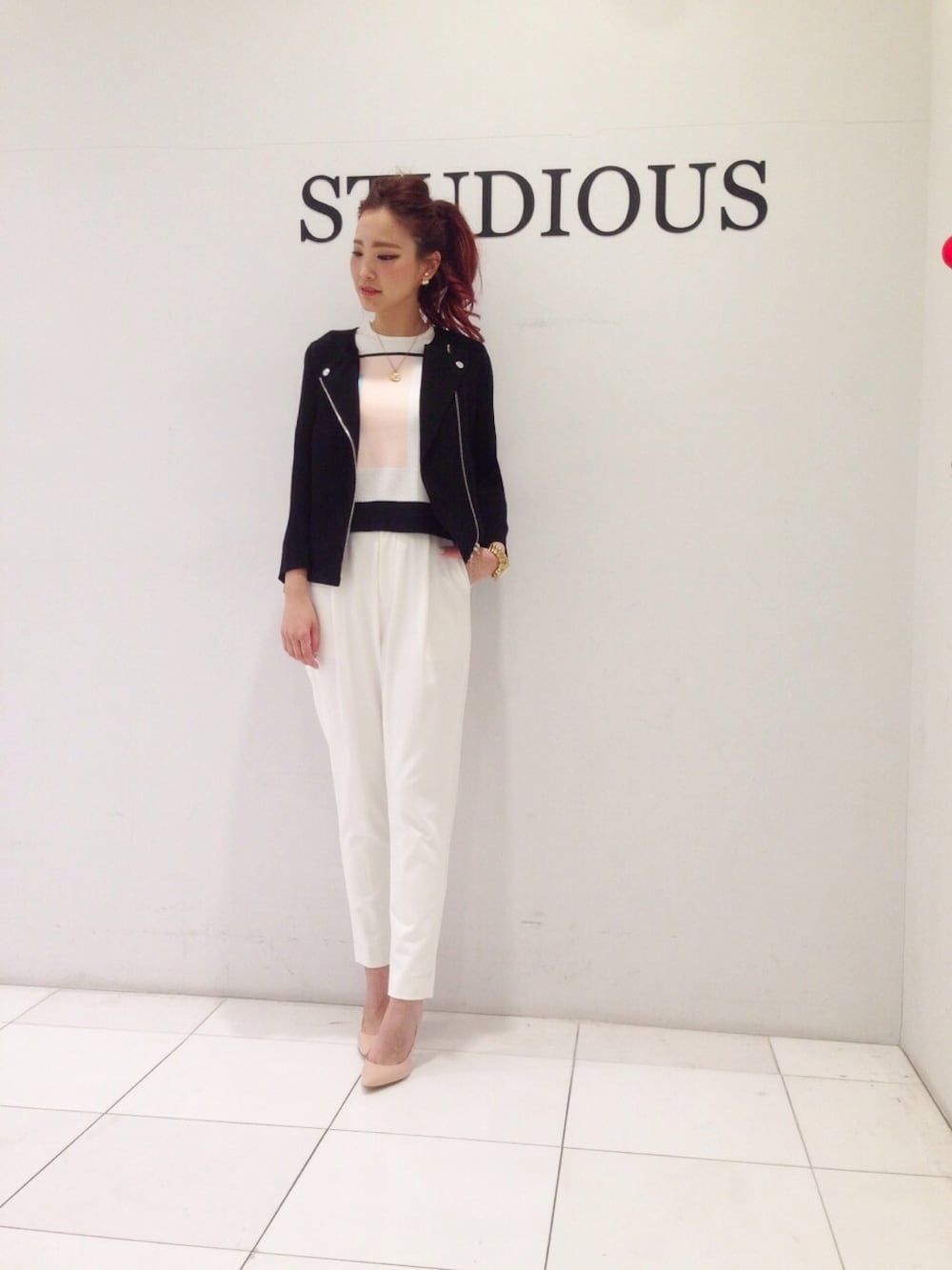 「STUDIOUS、M/M ATTACHMENT、Annc、AKIRA NAKA、pippichic、ライダース、バギーパンツ、パステルカラー、ファッション手当」｜「AKIRANAKAのアイテム（ニット/セーター、その他）」を使った、MIRAN.KIMさん（レディース・158cm）の春コーディネートの1枚目の写真