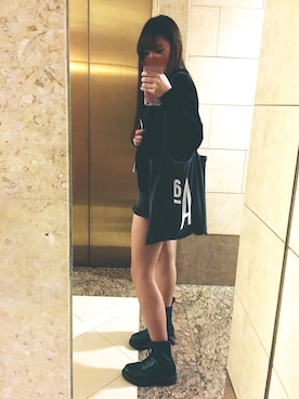 「school」｜「アイテム（ブーツ）」を使った、 cherry. 🎈さん（レディース・172cm）の秋コーディネート