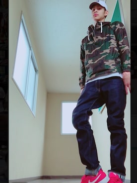 「RAGEBLUE（レイジブルー）のアイテム（マウンテンパーカー）」を使った、Kenta.comさん（メンズ・187cm）の秋コーディネート
