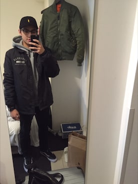 「FOURSTAR（フォースター）のアイテム」を使った、Chester Linさん（メンズ・165cm）の春コーディネート