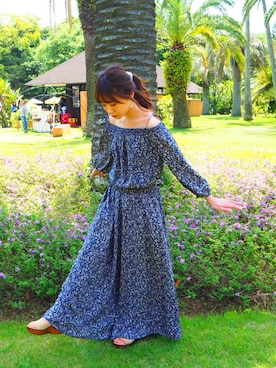「ILIMA（イリマ）のアイテム（サンダル）」を使った、西川 瑞希さん（レディース・157cm）の春コーディネート