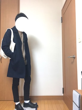 「アイテム（ステンカラーコート）」を使った、福地 留依さん（メンズ・174cm・10代）の冬コーディネート
