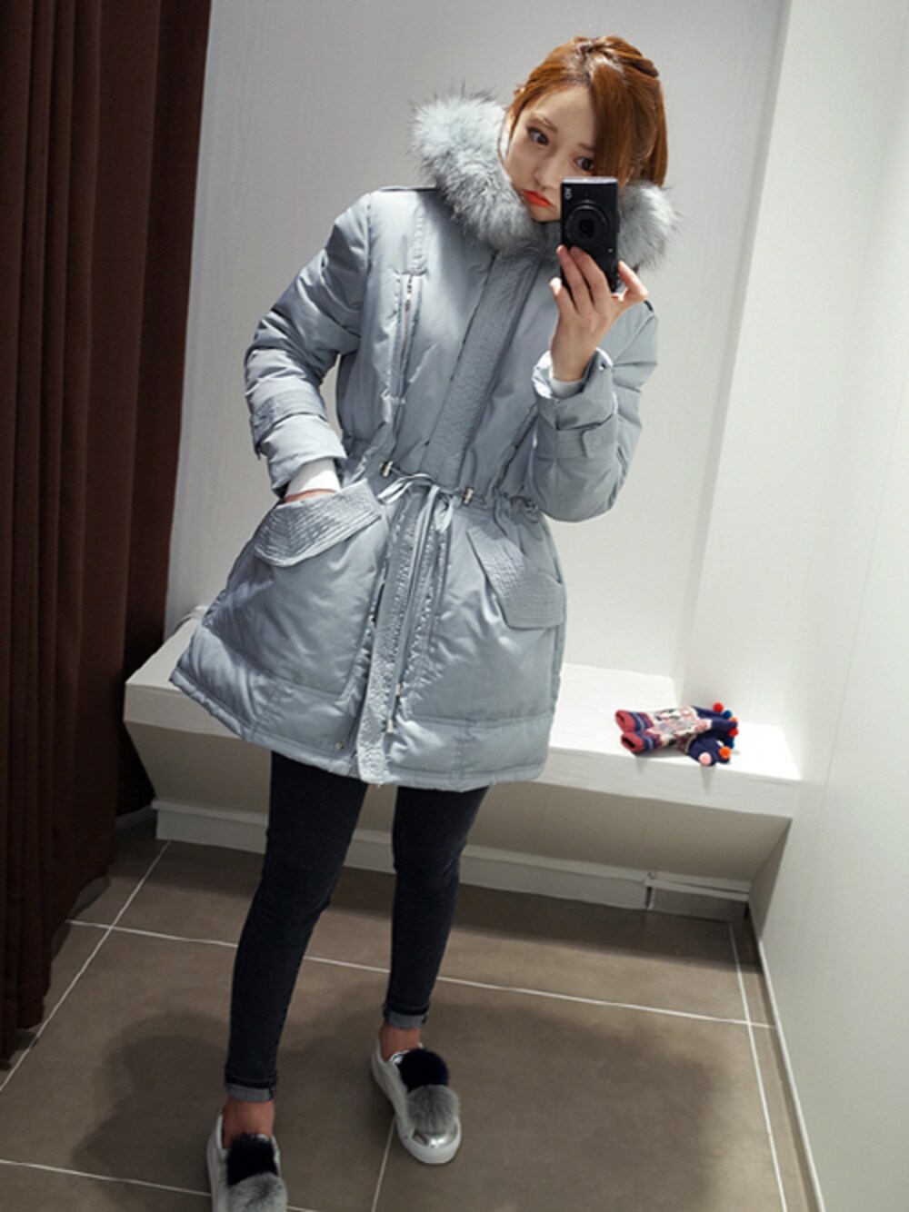 minsshopさんの「クラディ羽毛ダウンコート（2-color）（minsshop）」を使ったコーディネートの1枚目の写真
