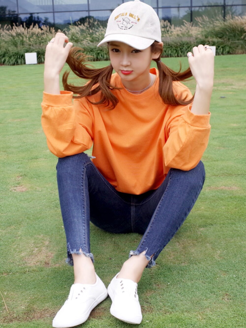「カジュアル、 スウェット、 コットン、韓国ブランド、韓国ファッション、 プチプラ、ミンスショップ」｜「minsshopのラクチンベーシックスウェット(7color)（Tシャツ/カットソー、ピンク系）」を使った、minsshopさん（レディース・165cm）の秋コーディネートの1枚目の写真