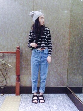 「NIKE(ナイキ)のアイテム(ショルダーバッグ)」を使った、jiani jhouさん(レディース・160cm)の冬コーディネート