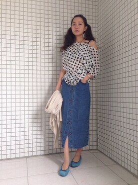 Lili Huangさんのコーディネート