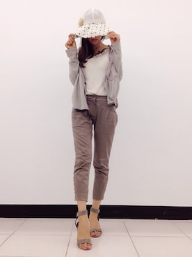 Lili Huangさんのコーディネート