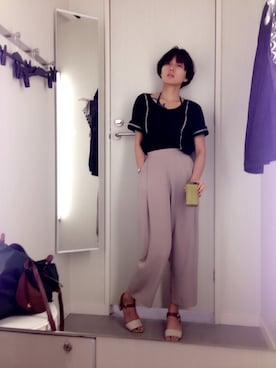 Lili Huangさんのコーディネート