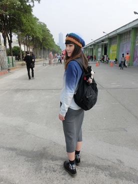 「アイテム（おもちゃ、ブラック系）」を使った、Gwen Laiさん（レディース・165cm）の冬コーディネート