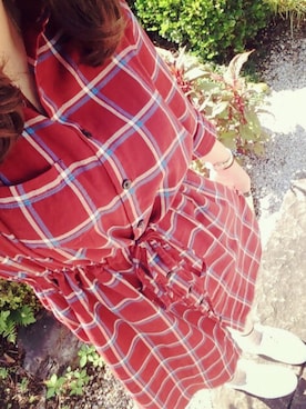 「アイテム（シャツワンピース、レッド系）」を使った、くるうさぎさん（レディース・163cm）の秋コーディネート