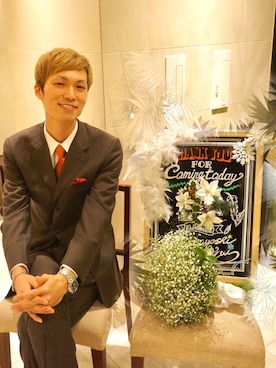 テルジ ヨシザワさんのコーディネート