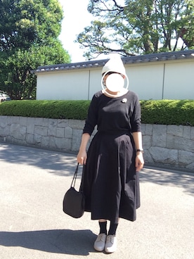 「MARGARET HOWEEL」｜「アイテム（スカート）」を使った、もみじさん（レディース・160cm）の秋コーディネート