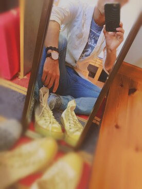 「アイテム（バングル/リストバンド）」を使った、piiiiさん（メンズ・169cm・10代）の秋コーディネート