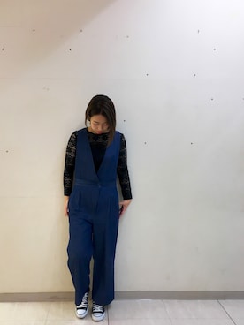 「アイテム（つなぎ/オールインワン）」を使った、ayumiさん（レディース・167cm）の春コーディネート