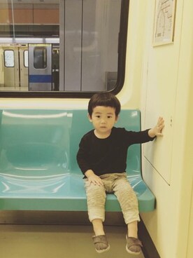 Tanny Wuさんのコーディネート