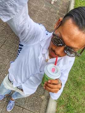 「chanel」｜「アイテム（食器/キッチン）」を使った、近岡良次さん（メンズ・178cm）の秋コーディネート