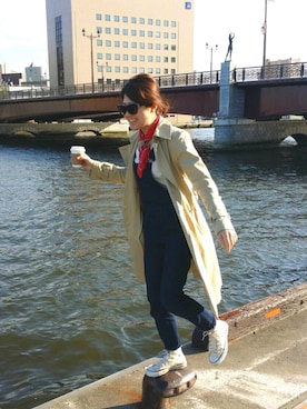 「バンダナ」｜「アイテム（トレンチコート）」を使った、ayako...さん（レディース・155cm）の春コーディネート