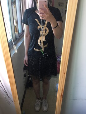 「YSL（ワイエスエル）のアイテム（トップス）」を使った、JWeiさん（レディース・158cm）の秋コーディネート