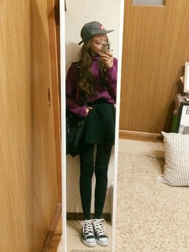 「GU（ジーユー）のアイテム（ニット/セーター、パープル系）」を使った、shyさん（レディース・167cm）の冬コーディネート