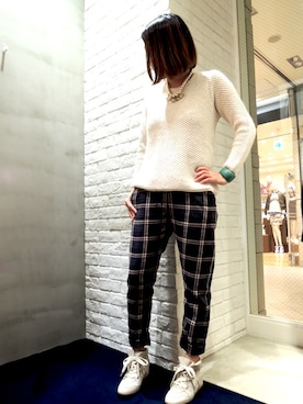 「ISABEL MARANT（イザベルマラン）のアイテム（シューズ）」を使った、FLONTVIOROスタッフさん（レディース・159cm）の冬コーディネート